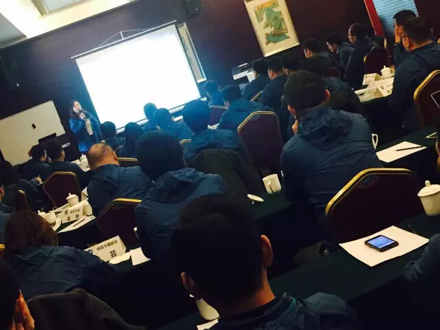 柯尼卡美能達周吉羅列介紹了KM解決方案產品類型和種類，幫助經銷商伙伴們全面了解KM產品-科頤辦公分享