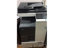 珠海電子制造康先生說，安裝了柯尼卡美能達(dá)彩色復(fù)印機(jī)C308，企業(yè)辦公的問題都解決了，這下可以省心了